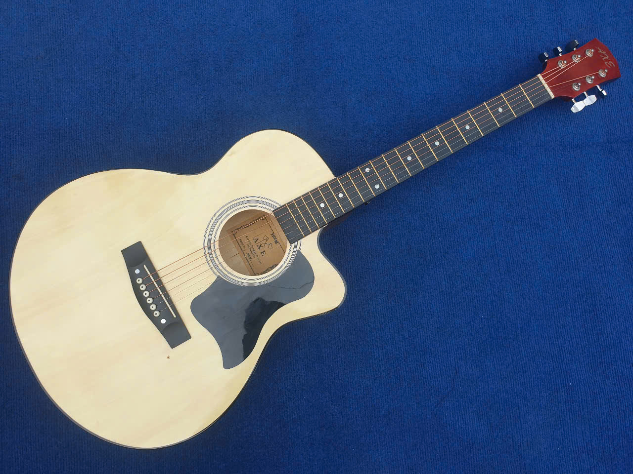 Đàn Guitar Acoustic AXE AG-48