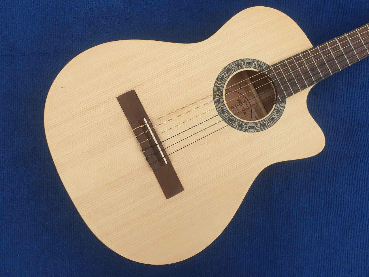 Guitar Classic Việt Cầm VC C250K - Ảnh 4